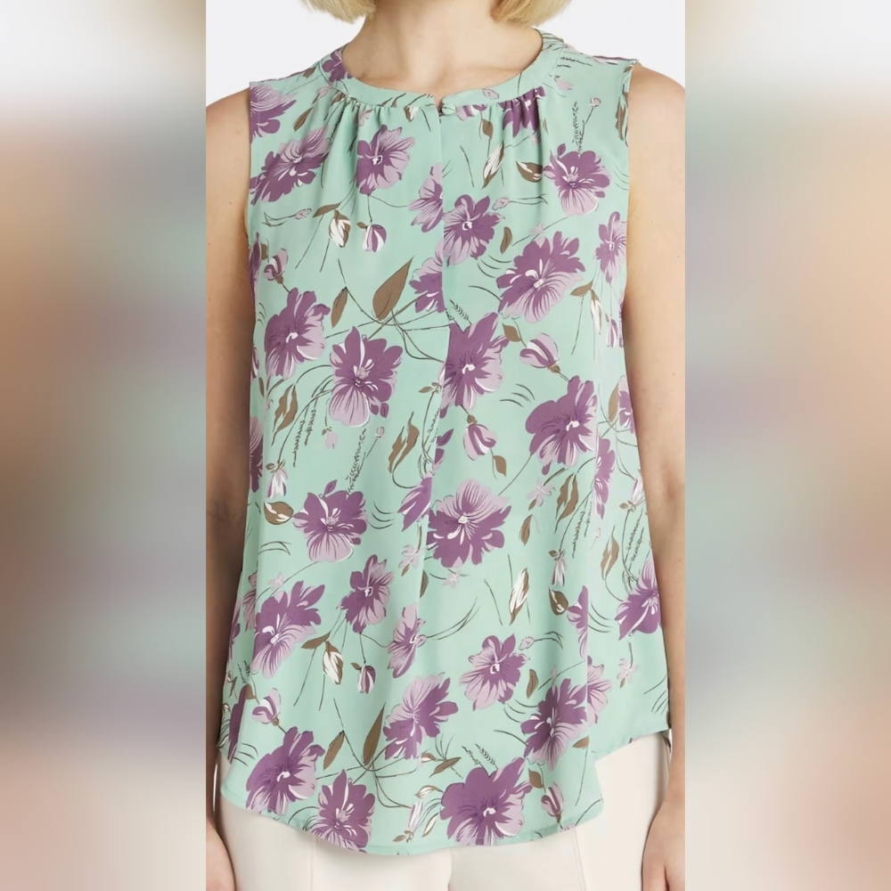 Fun 2 Fun Pleated Bib Collar Blouse